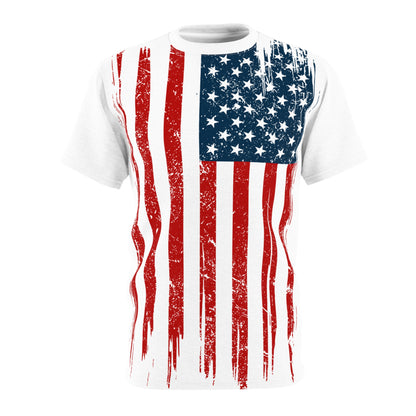 American Flag Distressed Tee – Vintage USA Patriotic T-Shirt for 4th of July