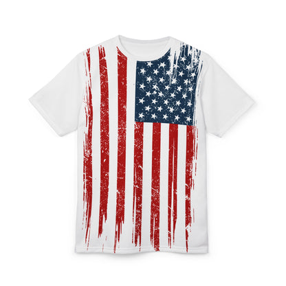 American Flag Distressed Tee – Vintage USA Patriotic T-Shirt for 4th of July