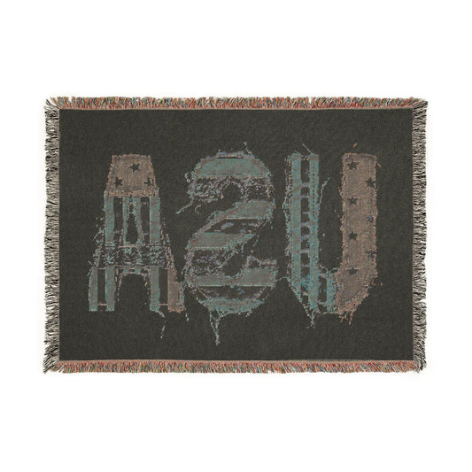 USA Flag Woven Blanket — Distressed Patriotic Throw Blanket